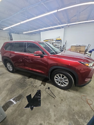 Window Tinting Installation For Toyota Highlander Vehicle in Pensacola FL